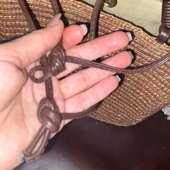 Woven shoulder bag - Picture 10 of 10